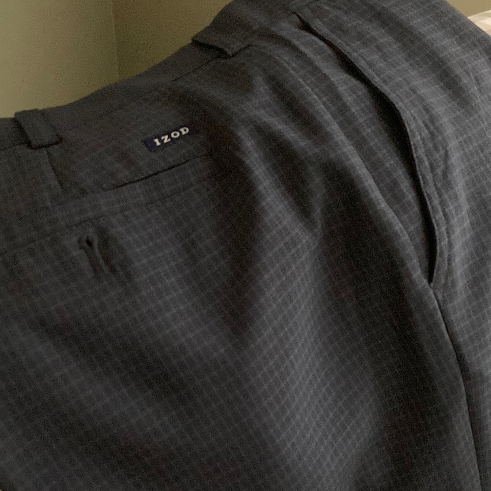 IZod golf slacks